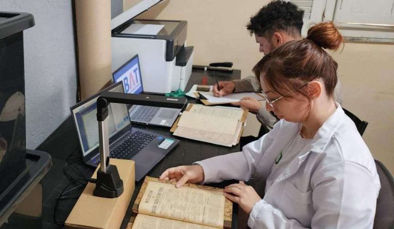 Digitalização dos Boletins da SBAT: Teatralmente e SBAT preservam documentos centenários do teatro brasileiro